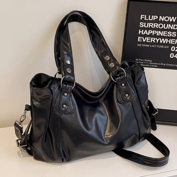 Large capacity slouchy hobo bag with adjustable strap